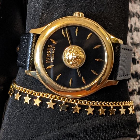 Versace Versus Logo Raised Lion Head Watch New in Box❤